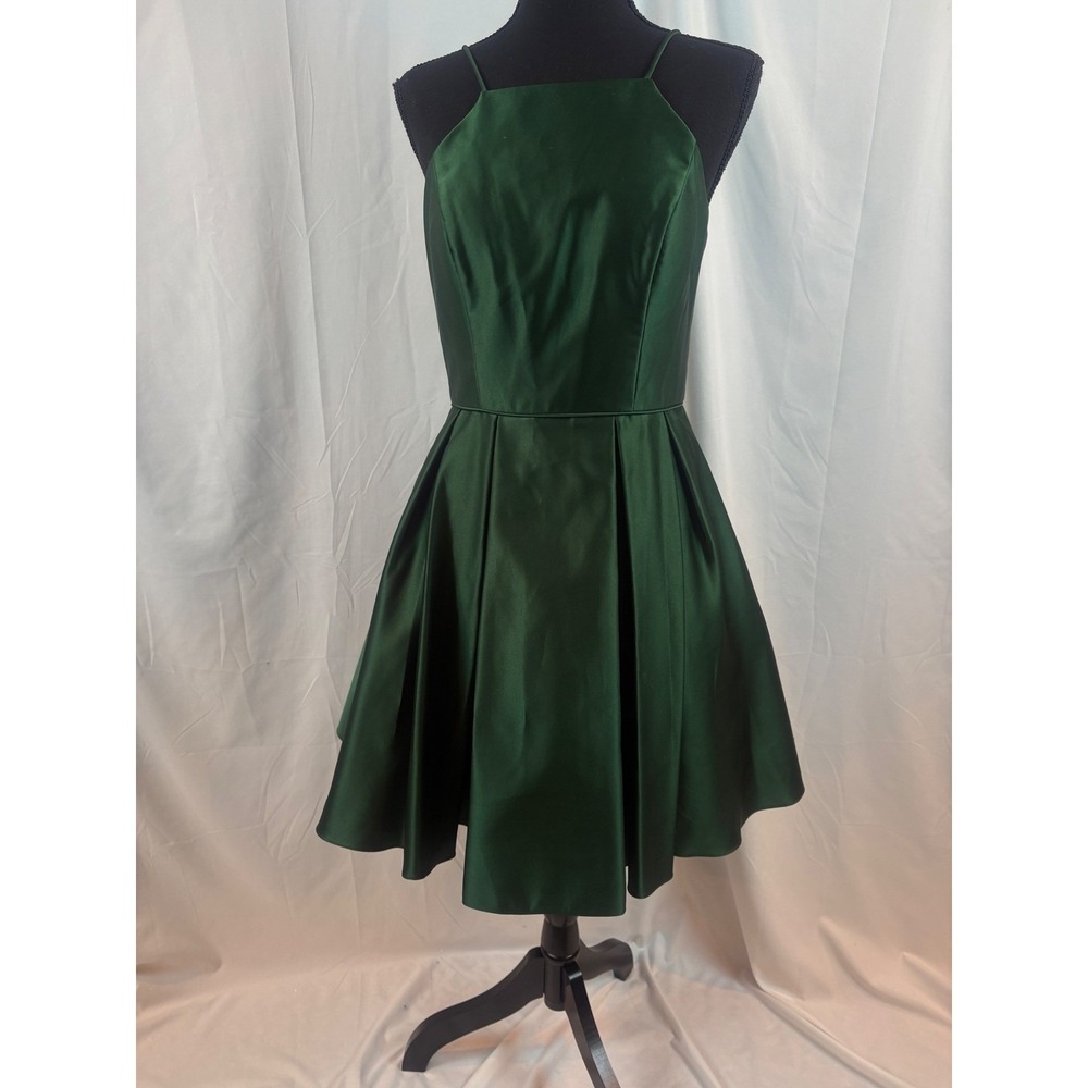 Emerald Green Satin Fit and Flare Party Dress Square Neck Spaghetti Strap Size 4